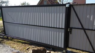 Купить сваи для ворот в Кандалакша. Заказать ворота на сваях под ключ от 21975 руб